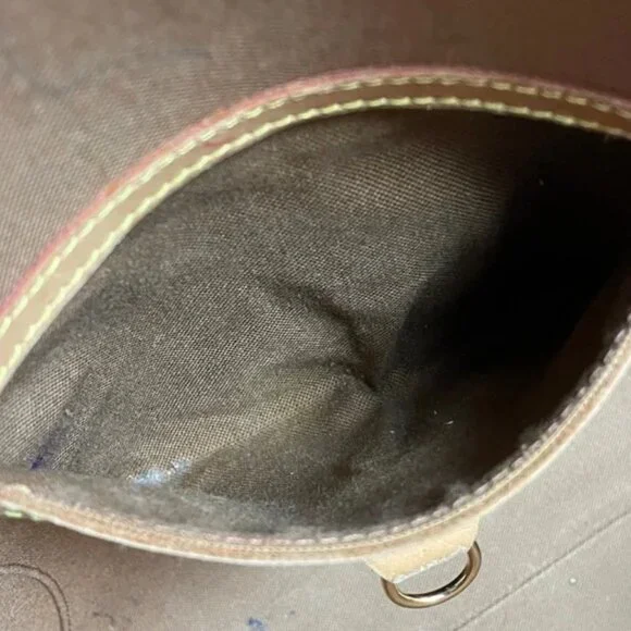 Louis Vuitton Monogram Ellipse GM Shoulder Bag